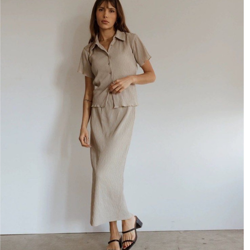 All:Row Crinkle Skirt